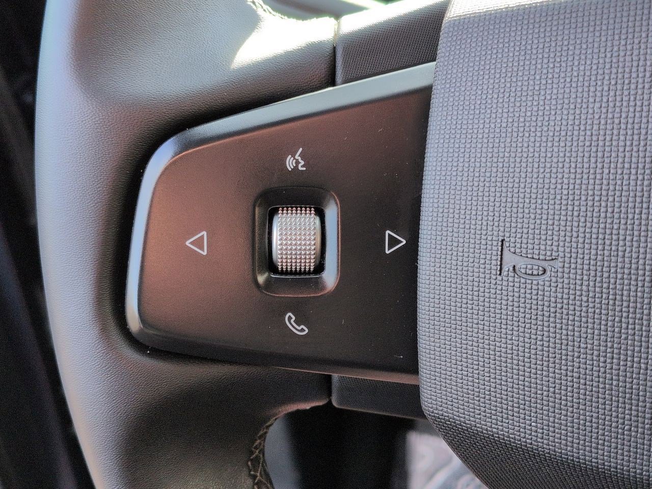 Used 2023 Fisker Ocean One image 11