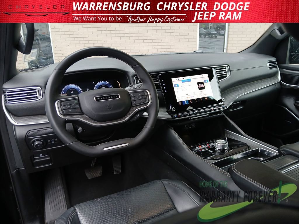Used 2024 Jeep Wagoneer Series II w/ Flexible Seating Group AWD/4WD image 17
