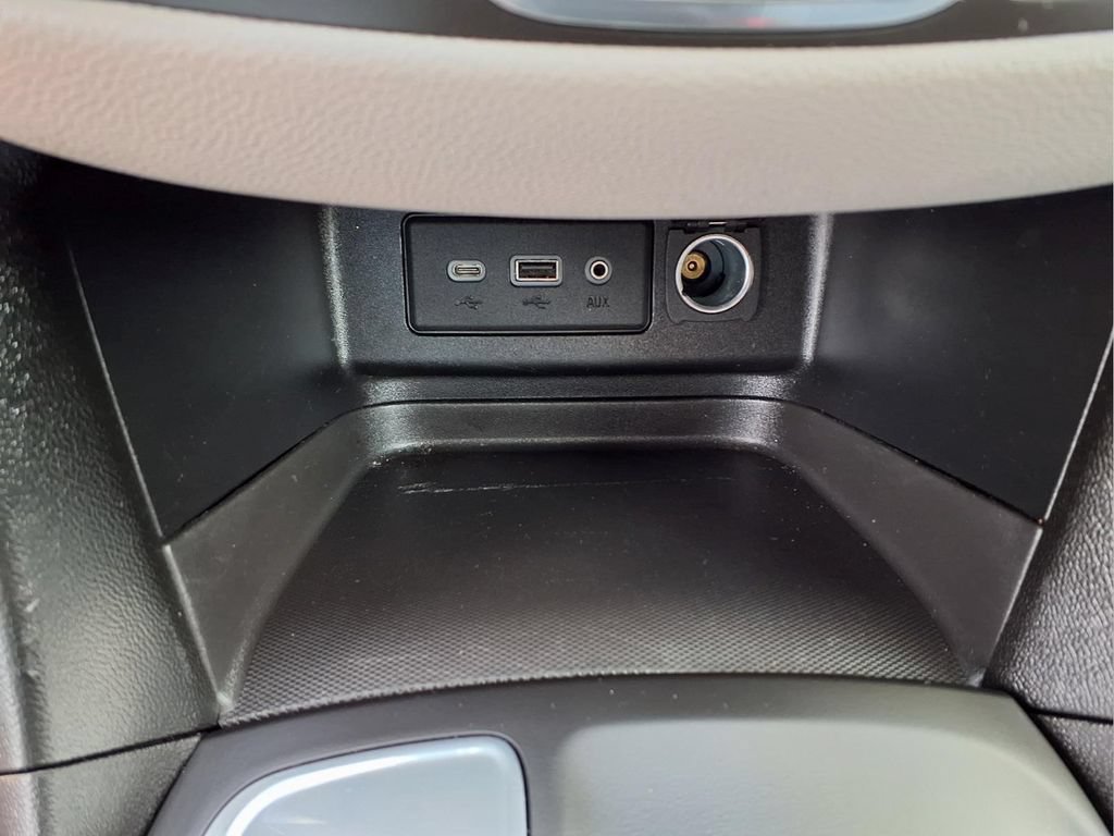 Used 2020 Chevrolet Equinox LS w/ LS Convenience Package FWD image 15