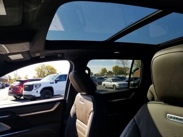 New 2026 GMC Acadia Denali Ultimate w/ LPO, Floor Liner Package image 11