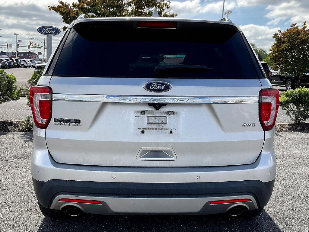 Used 2016 Ford Explorer Limited AWD/4WD image 13