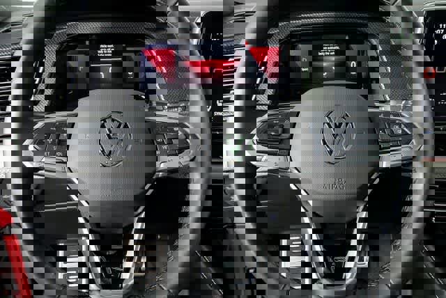 Certified 2025 Volkswagen Atlas Cross Sport SEL Premium R-Line image 10