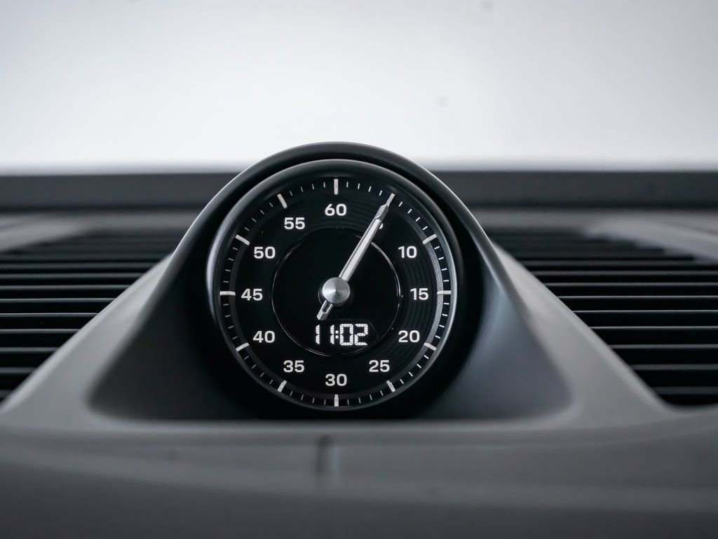 New 2026 Porsche Macan 4S Electric image 20