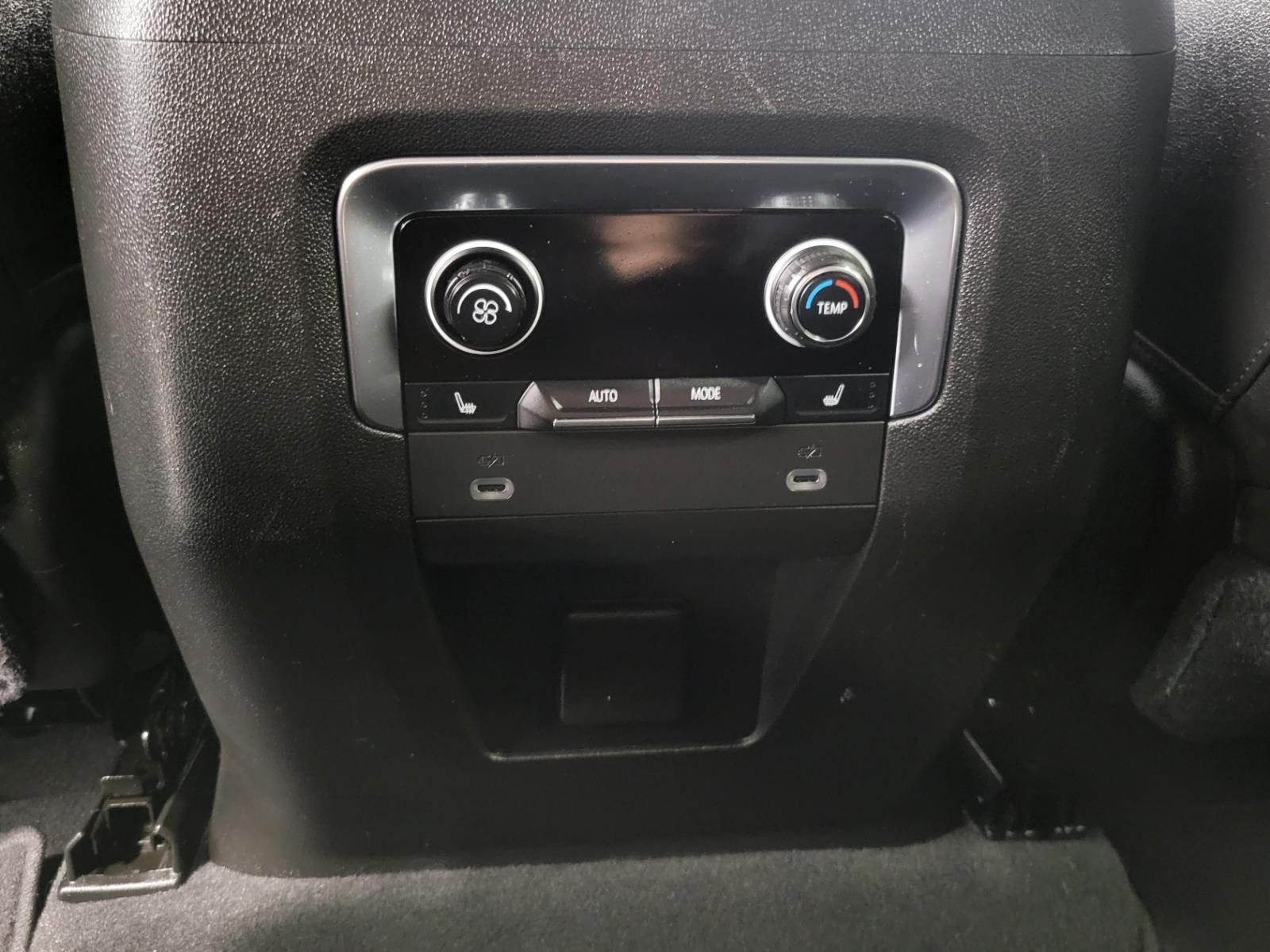 Used 2021 Chevrolet Suburban High Country AWD/4WD image 52