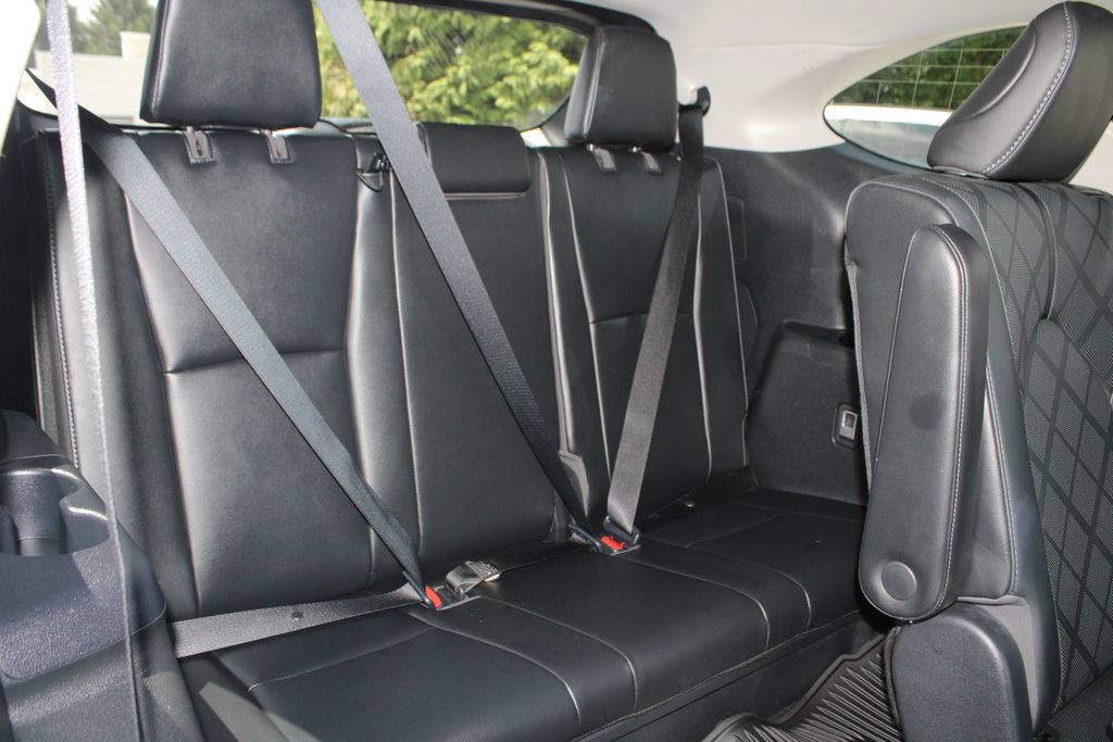 Used 2021 Toyota Highlander Platinum AWD/4WD image 12
