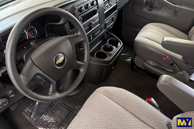 Used 2023 Chevrolet Express 3500 LT w/ LT Preferred Equipment Group RWD image 10
