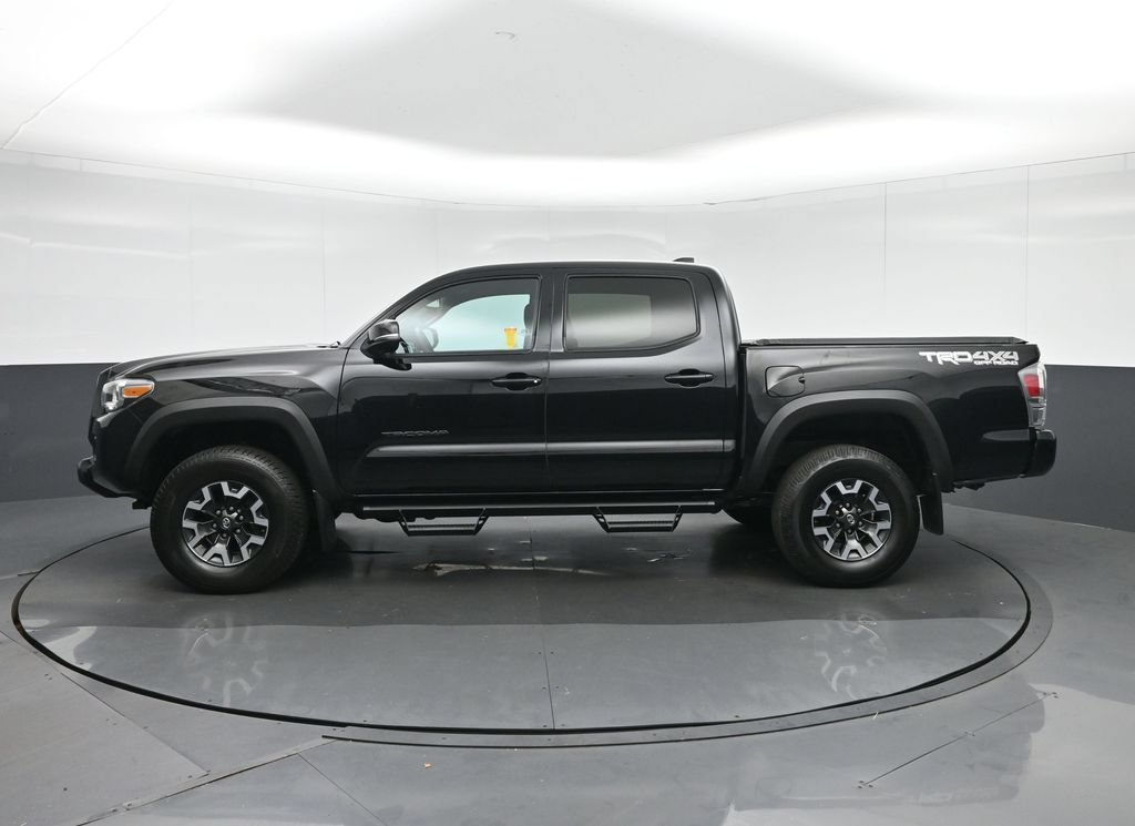 Used 2020 Toyota Tacoma TRD Off-Road w/ Technology Package AWD/4WD image 4