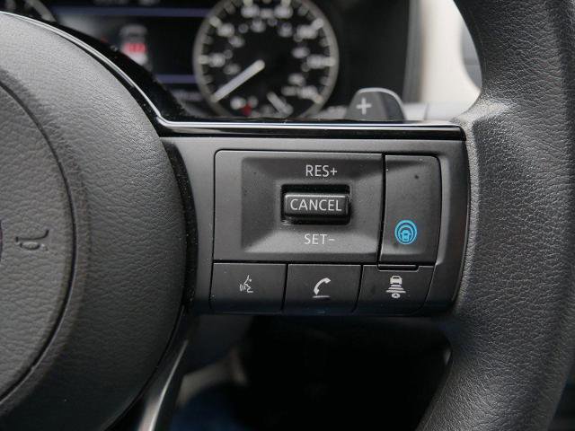 Certified 2023 Nissan Rogue SV image 26