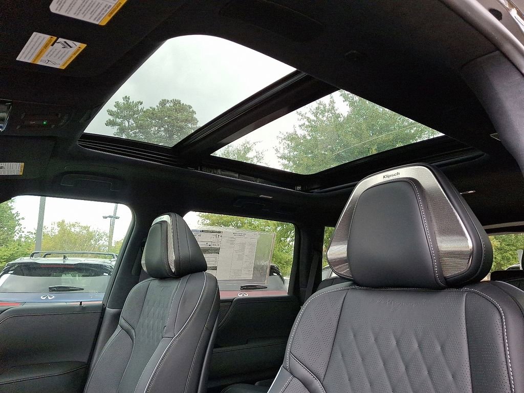 New 2026 INFINITI QX80 Autograph w/ Premium Cargo Package image 11