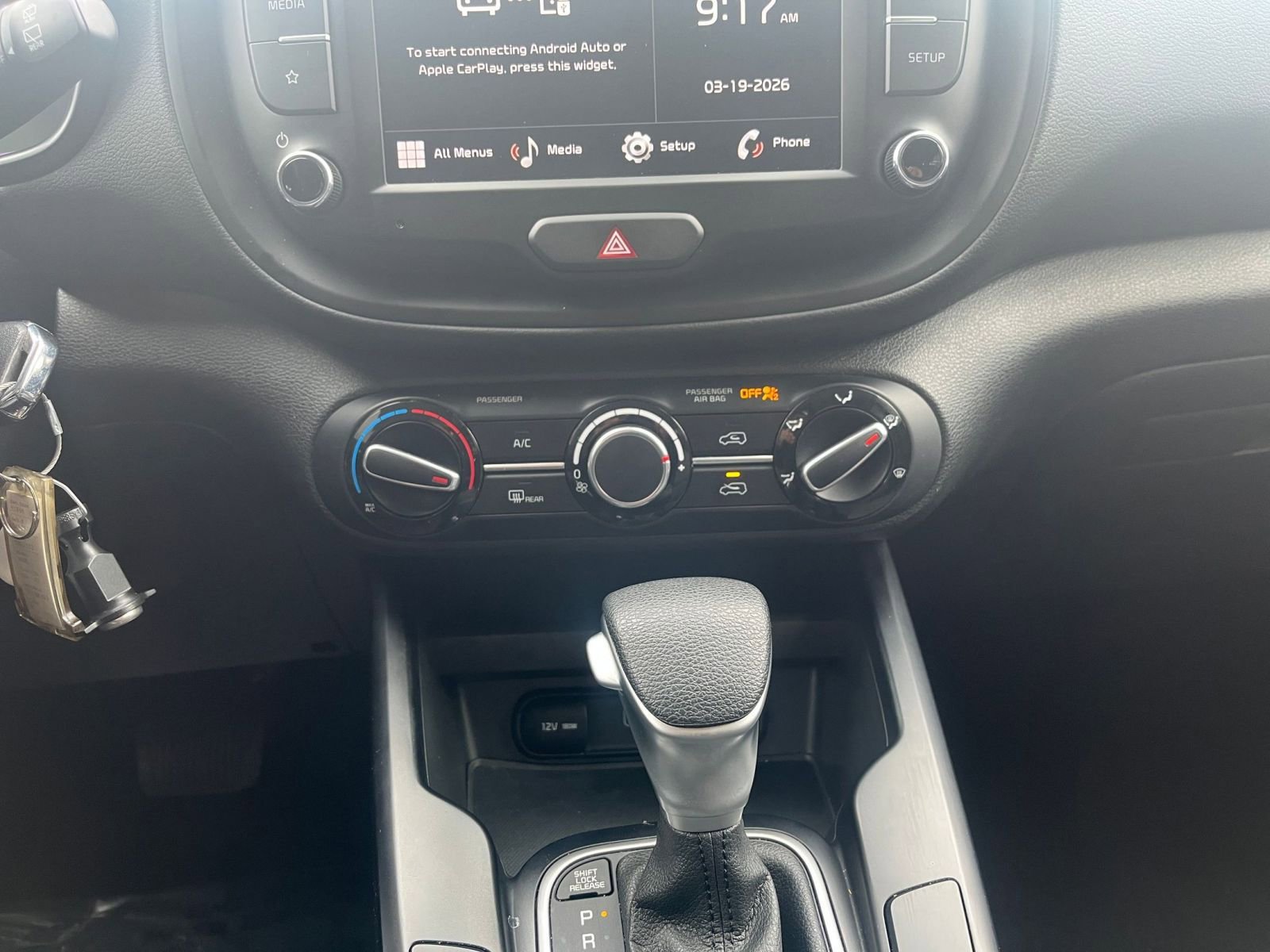 Used 2025 Kia Soul LX w/ LX Technology Package image 17