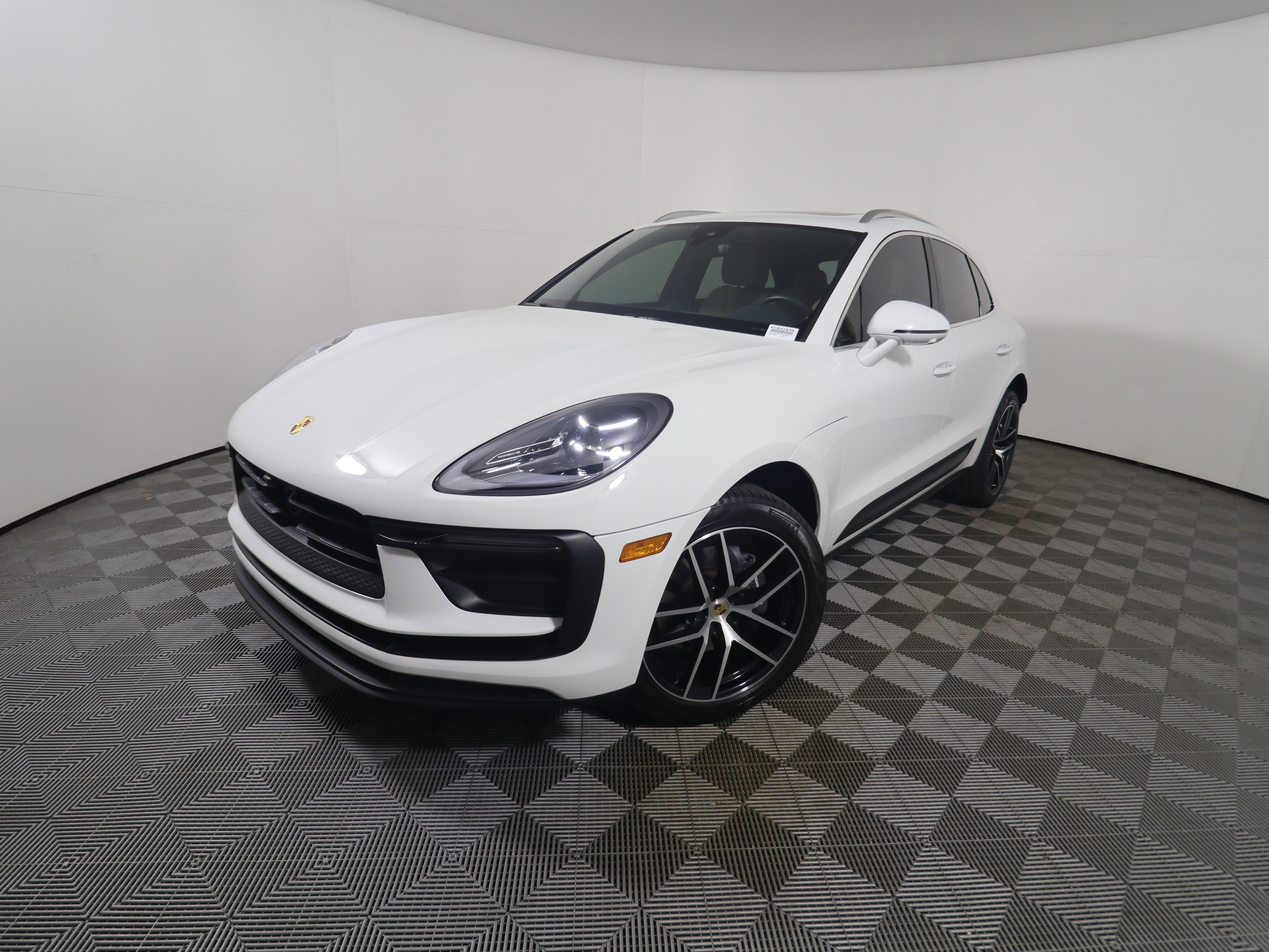 Used 2023 Porsche Macan