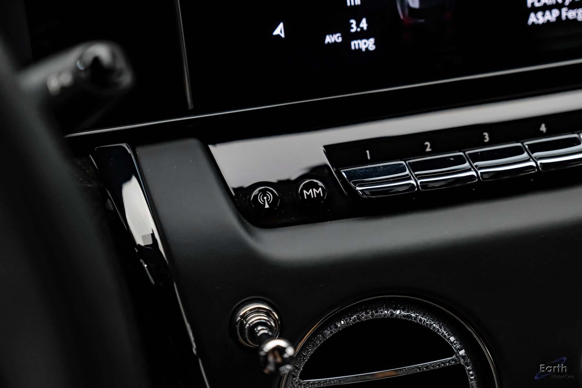 Used 2026 Rolls-Royce Cullinan Black Badge AWD/4WD image 69