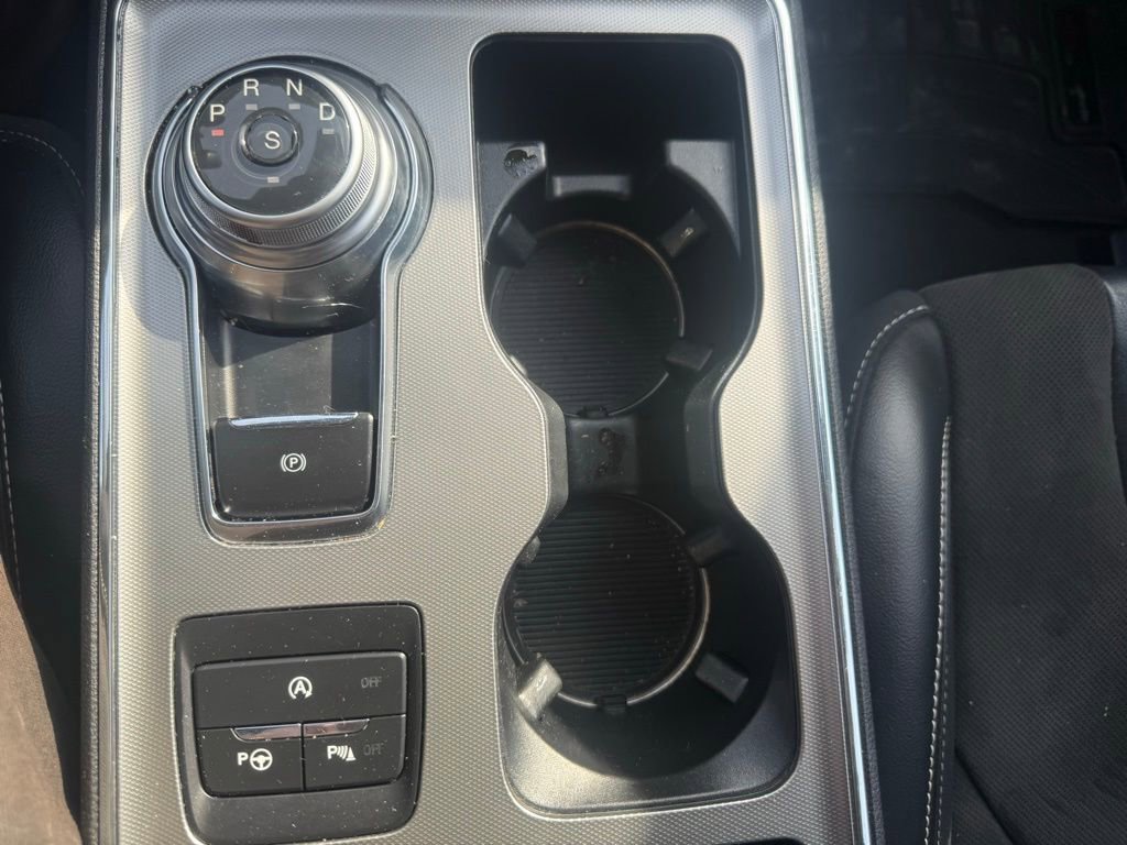 Used 2019 Ford Explorer Limited w/ Class III Trailer Tow Package image 41