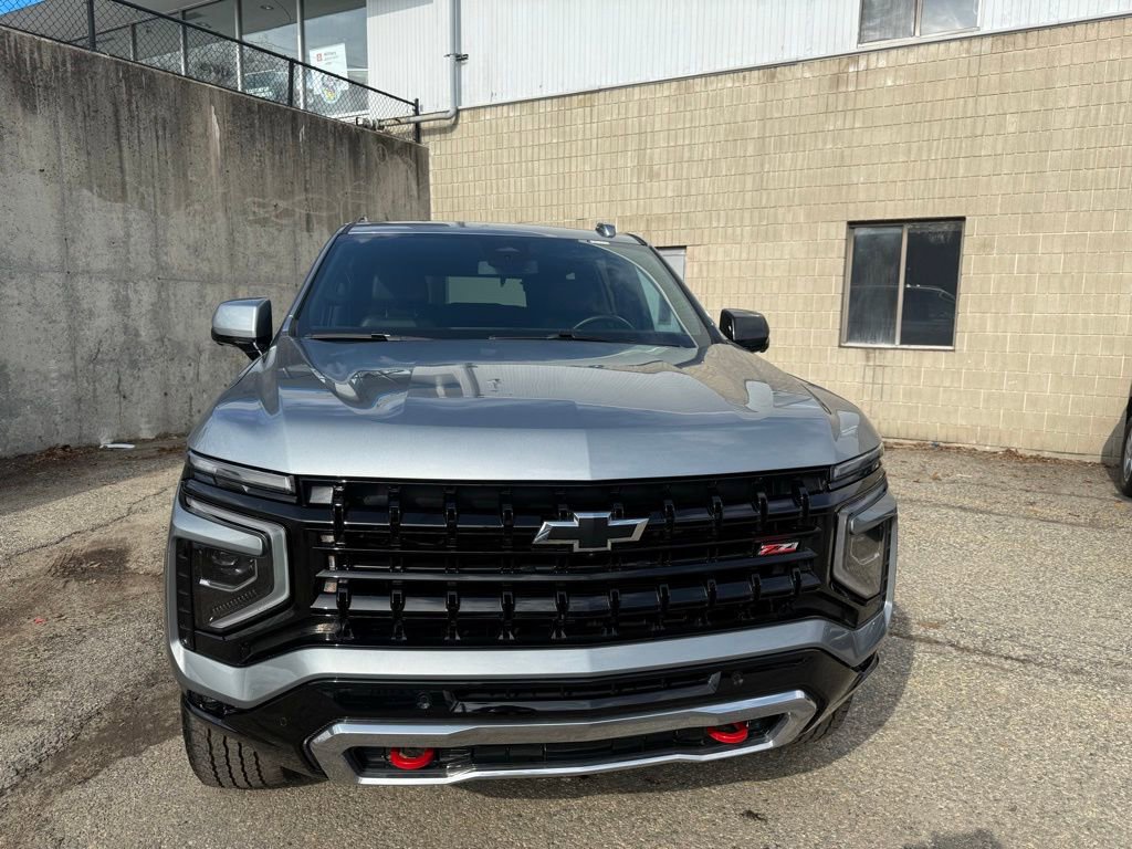 Used 2025 Chevrolet Tahoe Z71 image 9