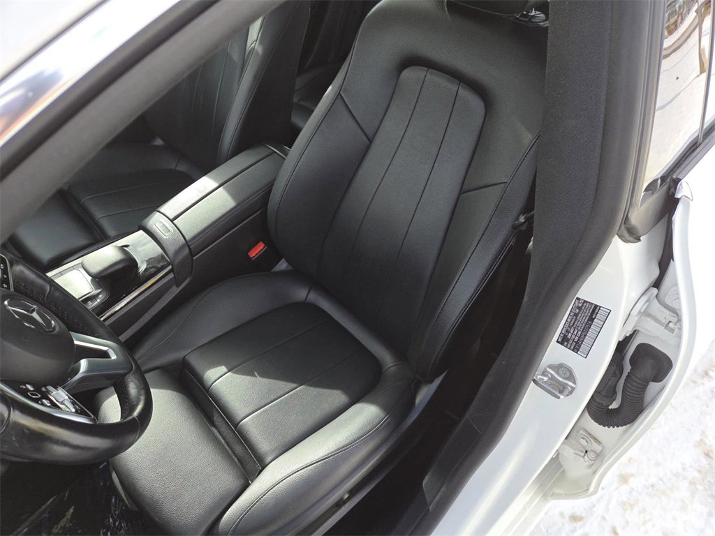 Used 2023 Mercedes-Benz CLA 250 4MATIC image 23