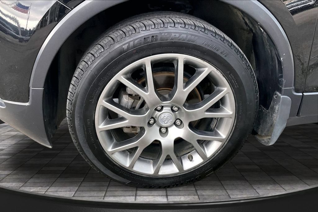 Used 2018 Buick Encore Sport Touring FWD image 9