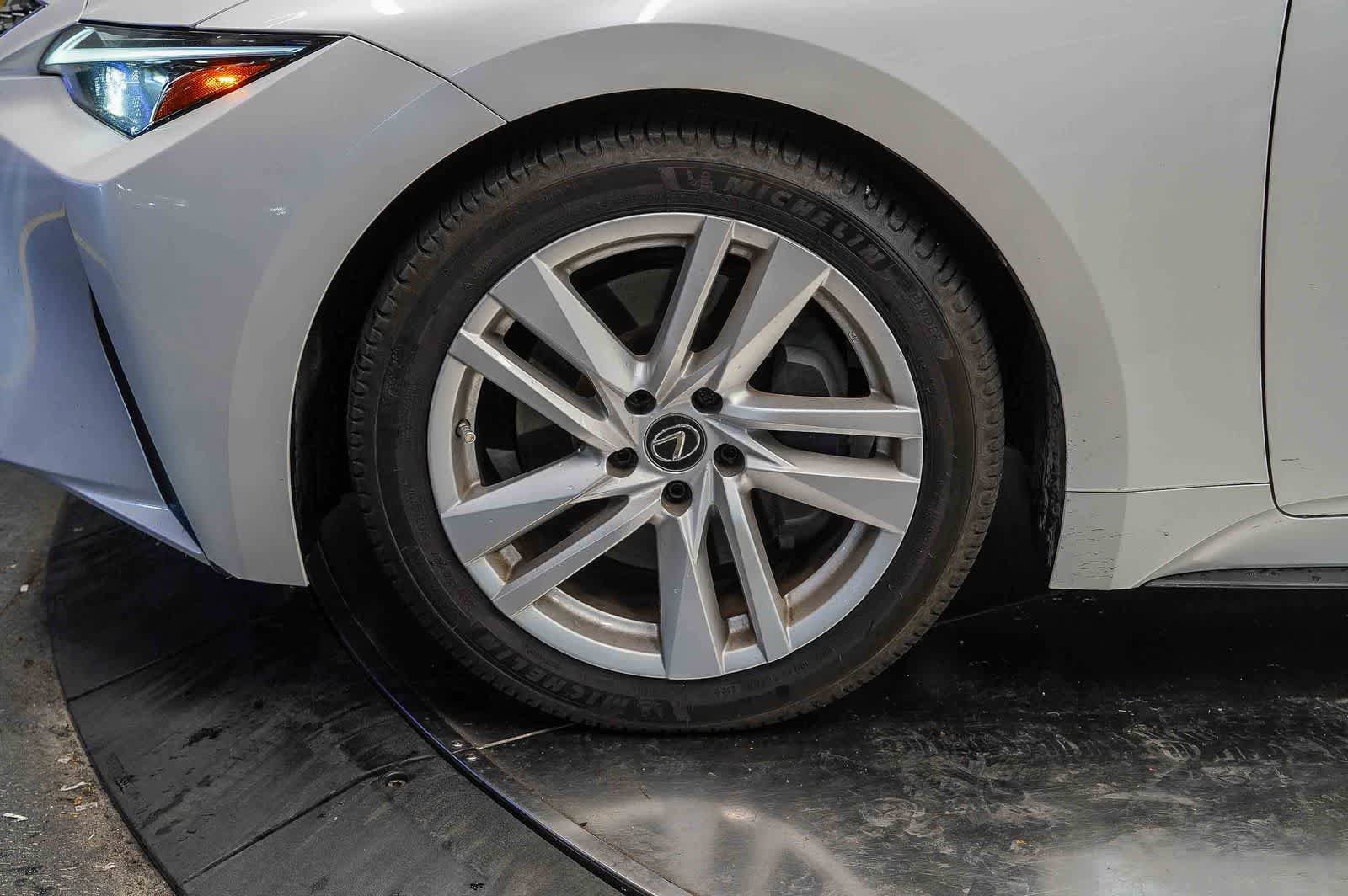 Used 2021 Lexus IS 300 w/ Accessory Package 2 RWD image 9