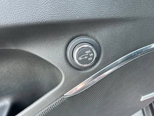 Used 2022 Buick Enclave Premium AWD/4WD image 23