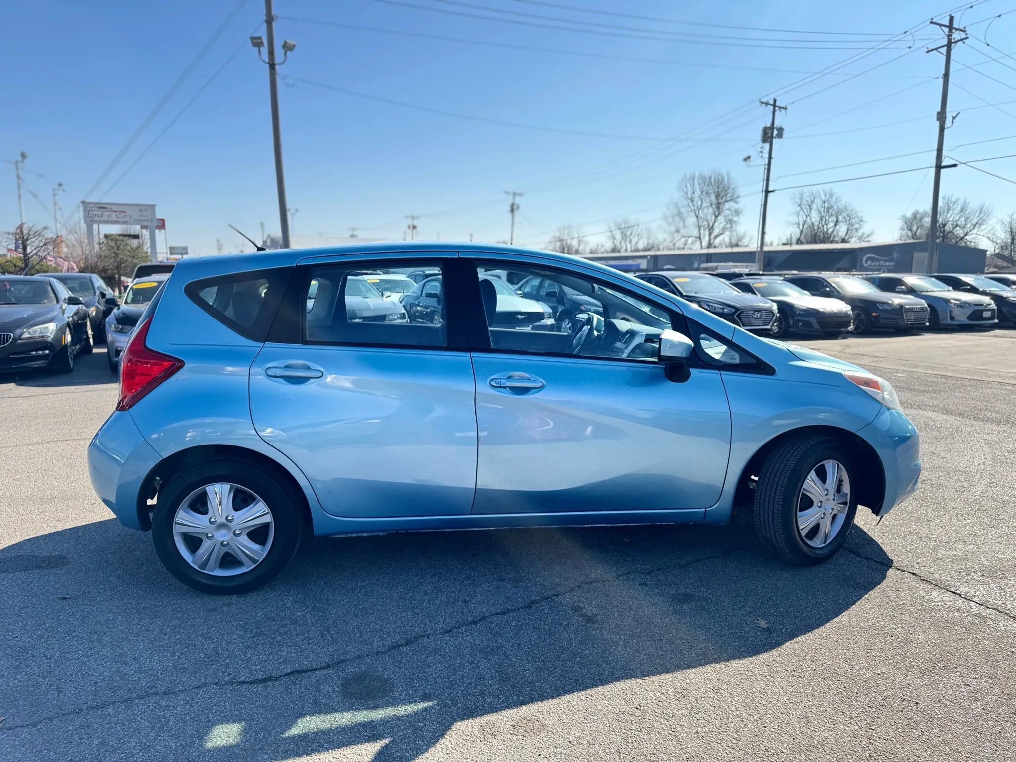 Used 2015 Nissan Versa Note S Plus FWD image 2