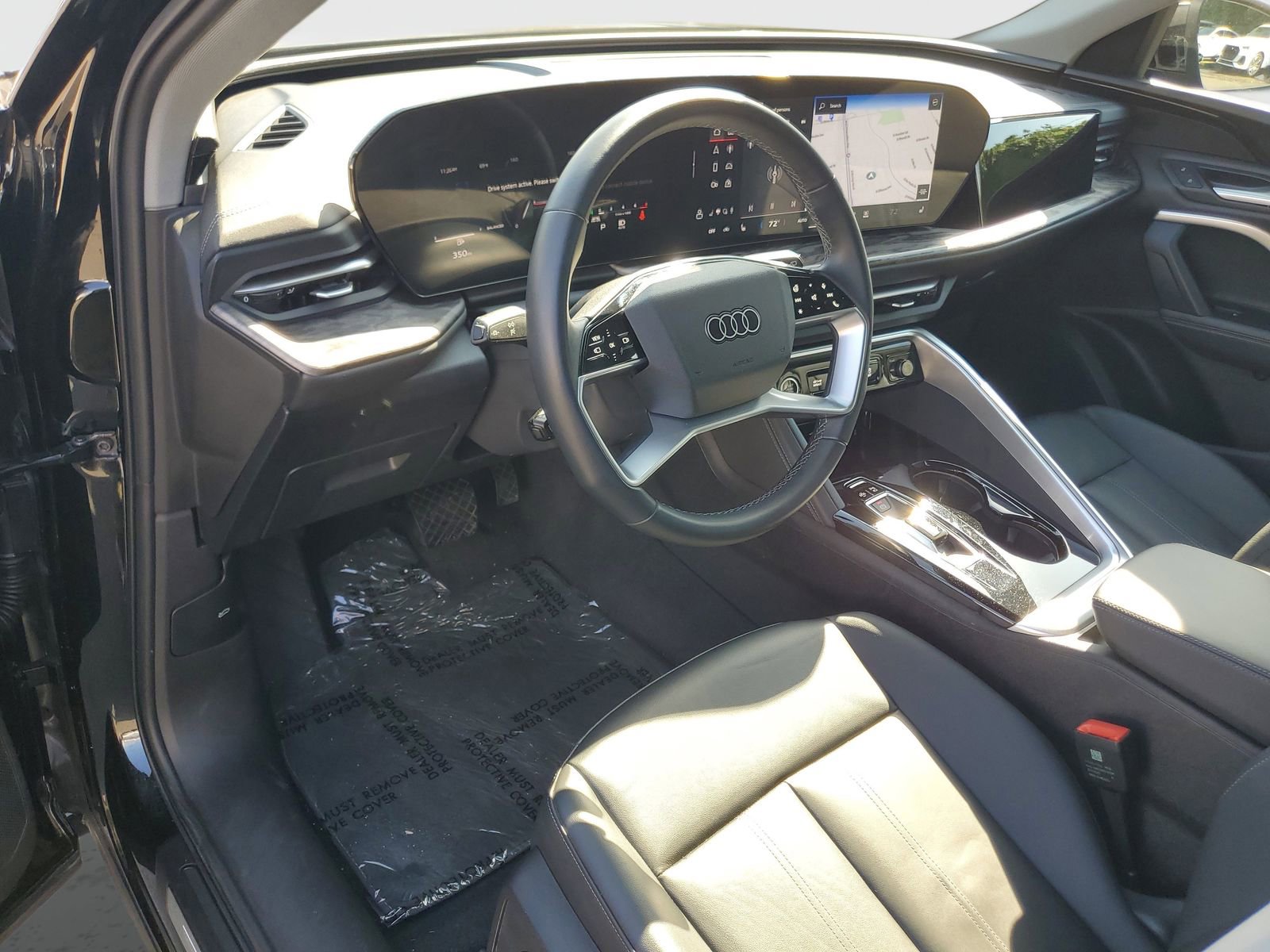 Used 2025 Audi Q5 Premium w/ Convenience Package image 18