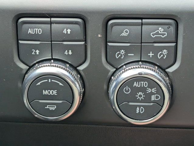 Used 2022 GMC Sierra 1500 Denali w/ Technology Package AWD/4WD image 24