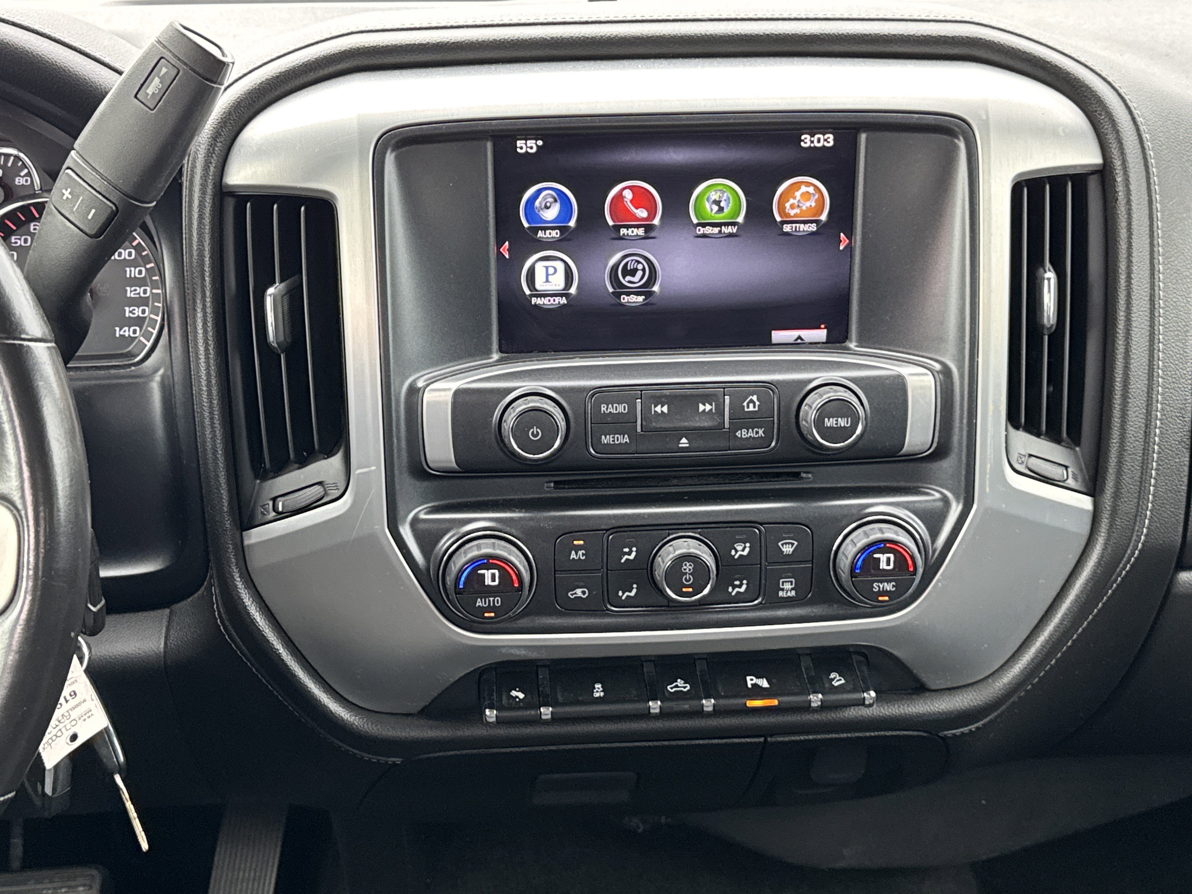 Used 2014 GMC Sierra 1500 SLE w/ SLE Value Package AWD/4WD image 17