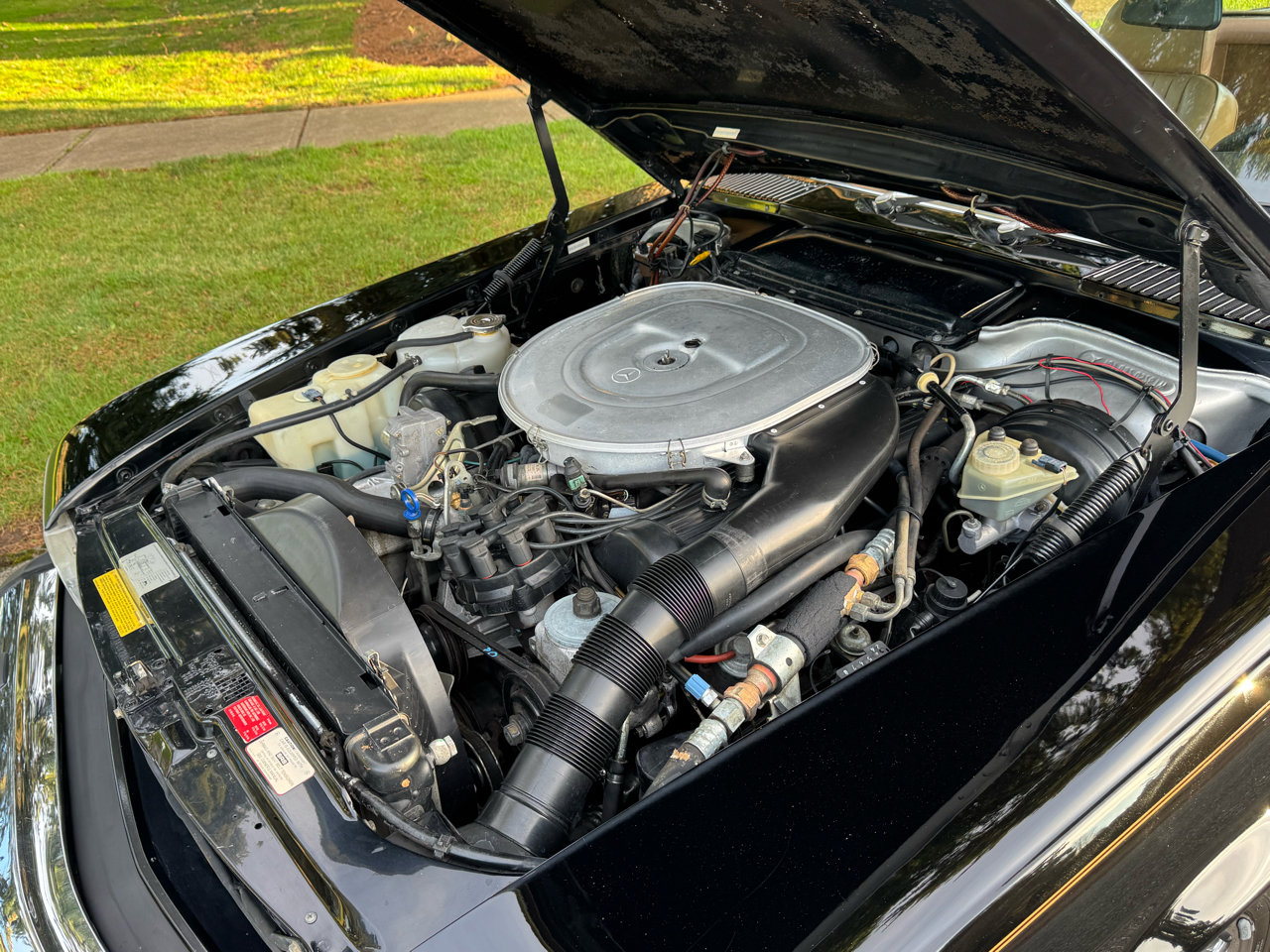 Used 1988 Mercedes-Benz 560 SL image 30