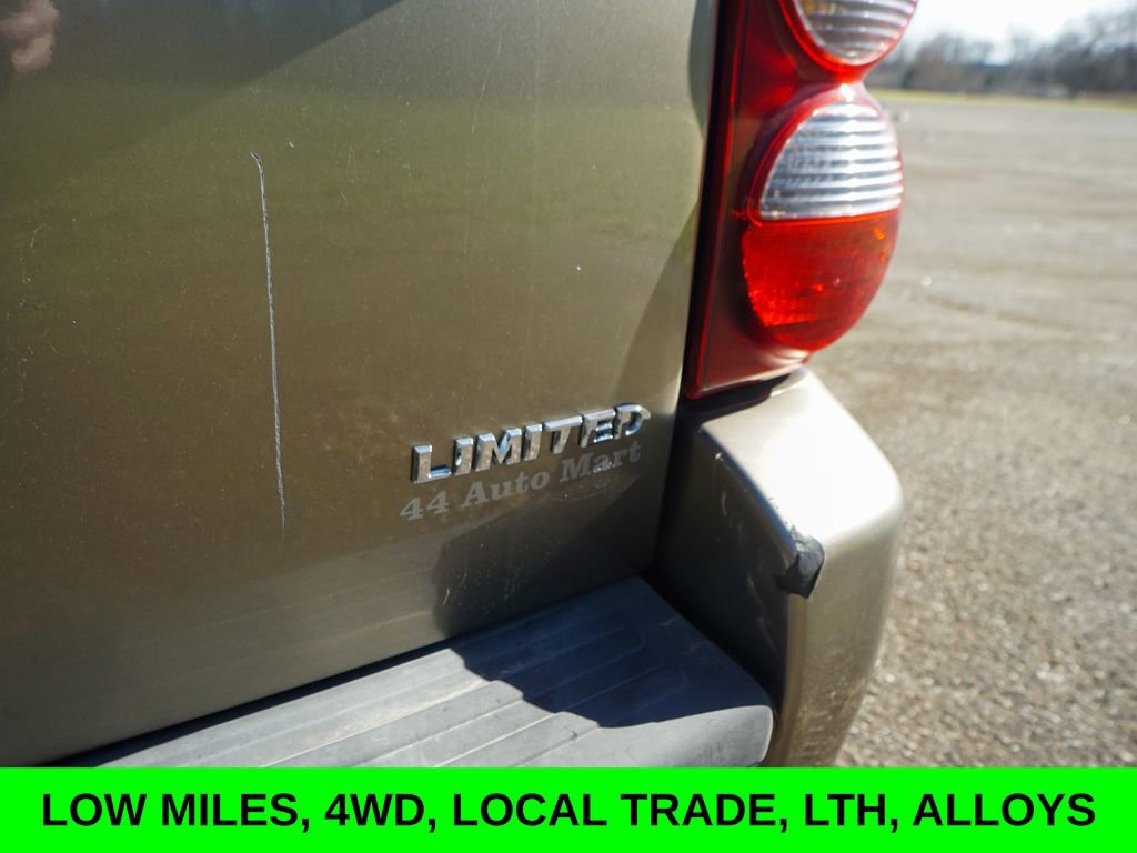 Used 2005 Jeep Liberty Limited w/ Trailer Tow Group image 11
