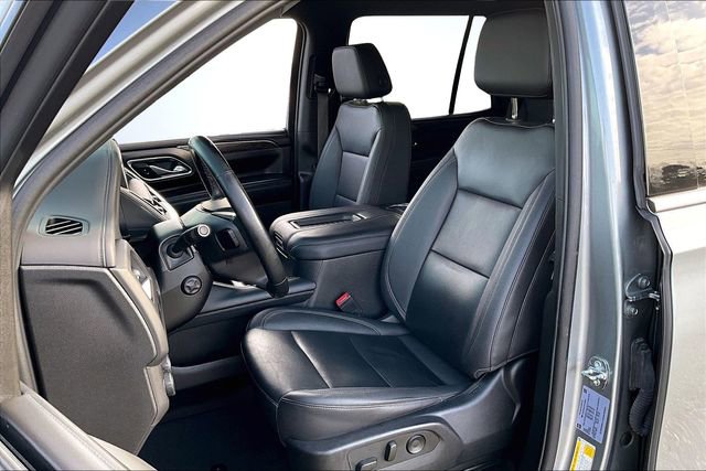 Used 2023 Chevrolet Tahoe LT w/ Luxury Package image 21