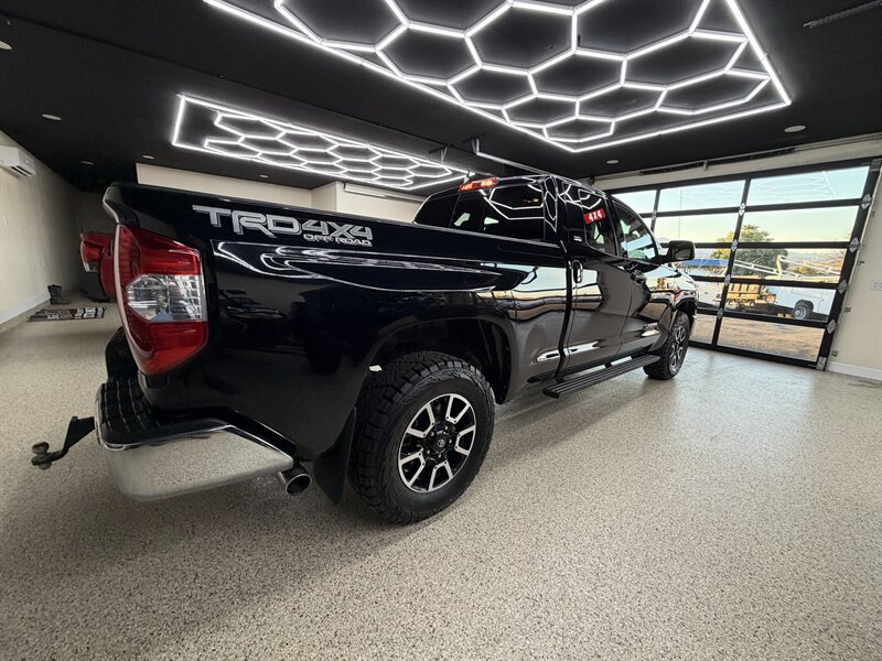 Used 2018 Toyota Tundra SR5 AWD/4WD image 5