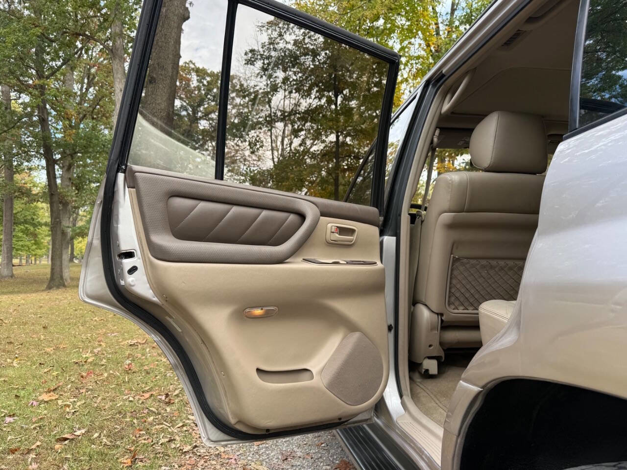 Used 2000 Toyota Land Cruiser image 52