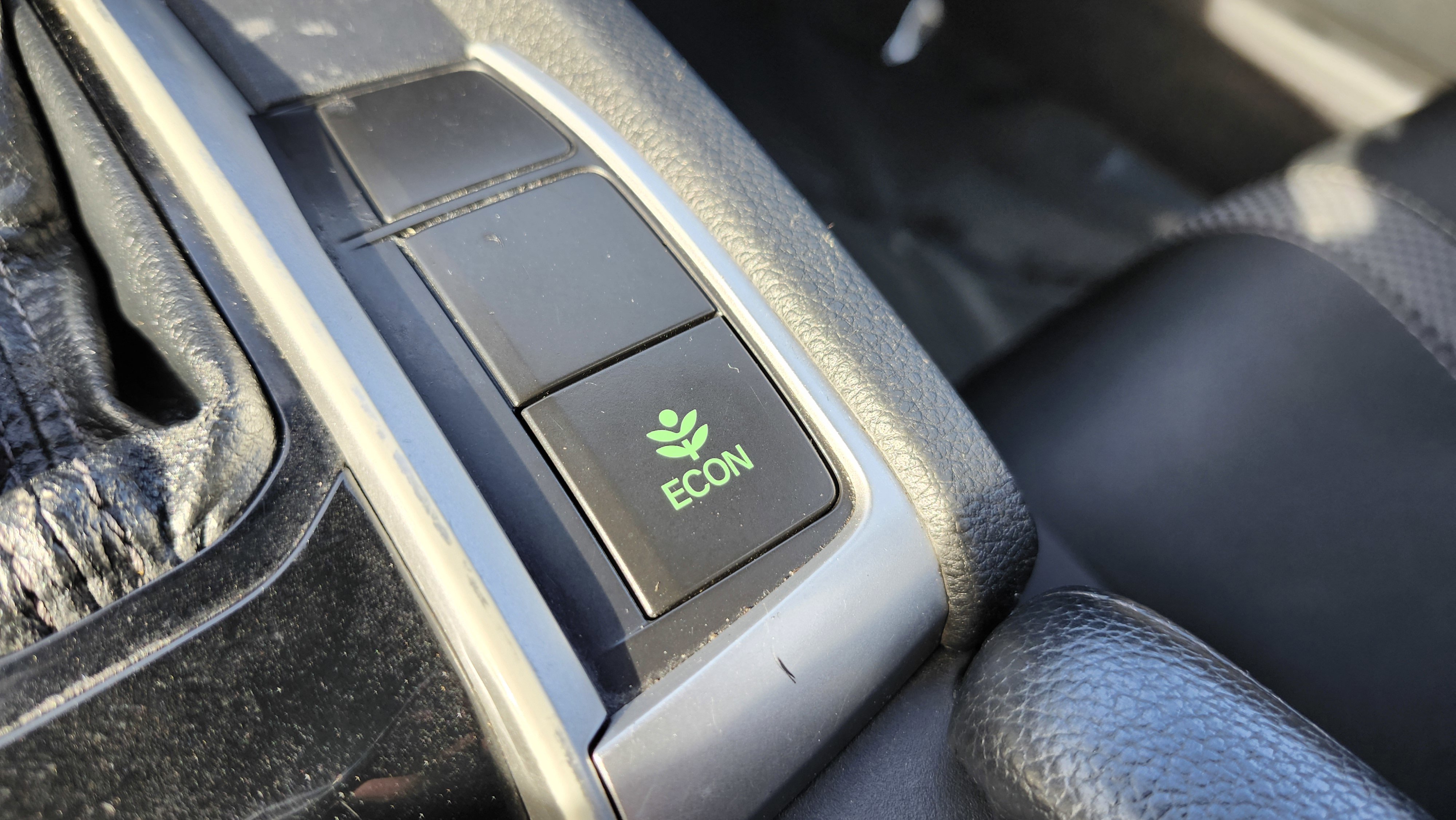 Used 2020 Honda Civic Sport image 30