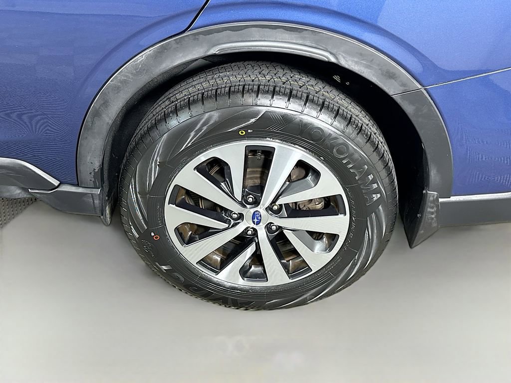 Used 2020 Subaru Outback Premium image 34