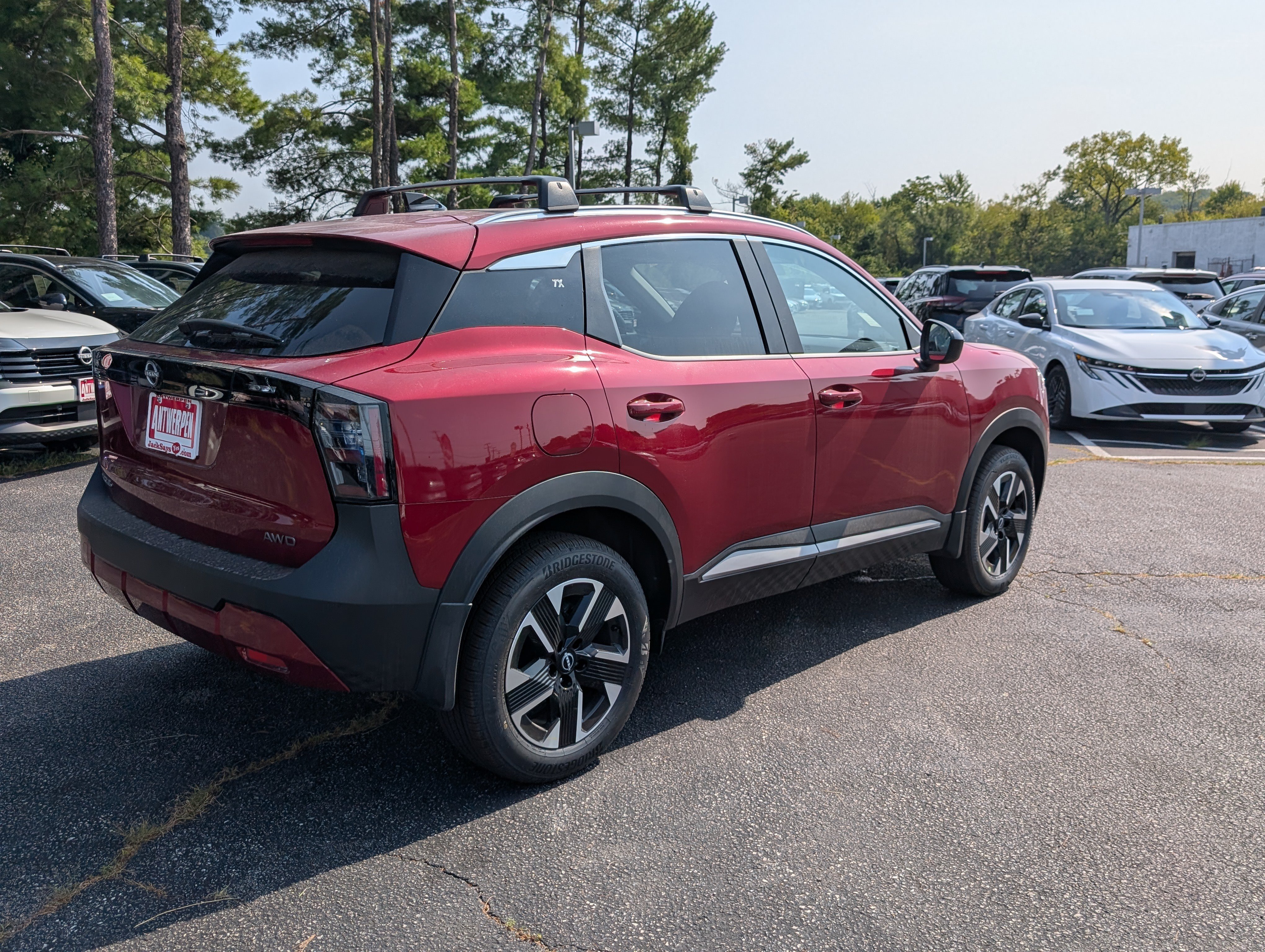 New 2027 Nissan Kicks SV AWD/4WD image 3