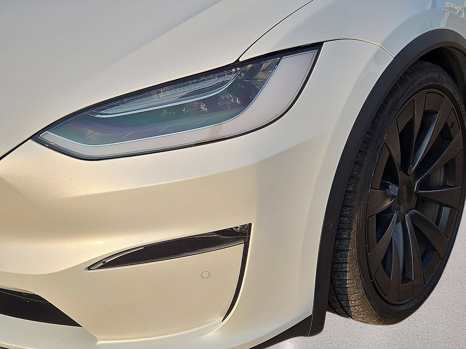 Used 2022 Tesla Model X AWD/4WD image 9