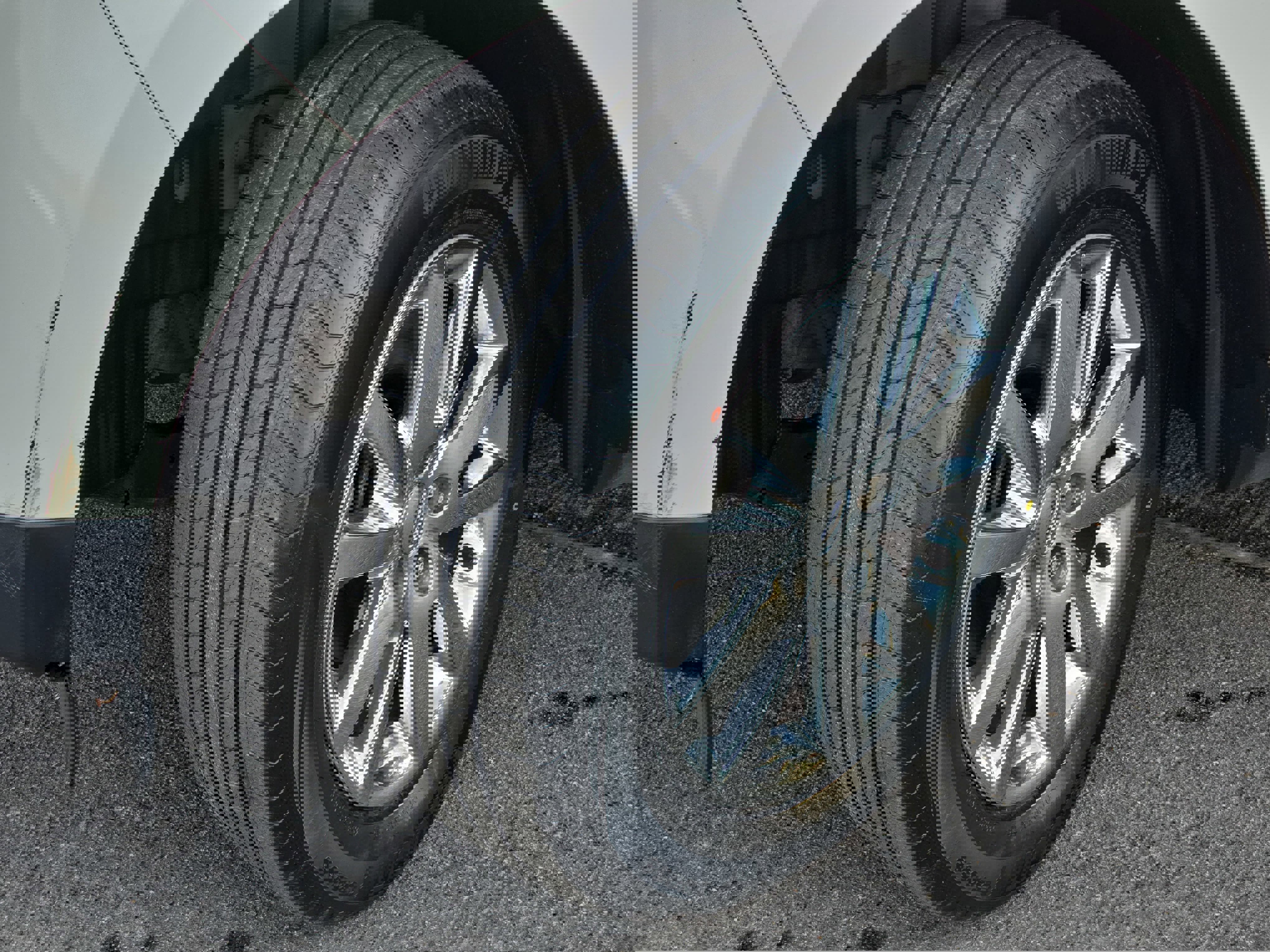 Used 2013 Ford Edge SEL image 31