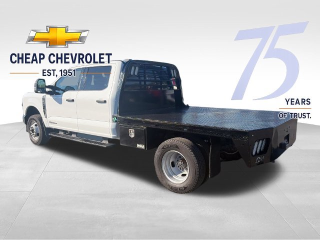 Used 2024 Ford F350 XLT AWD/4WD image 3