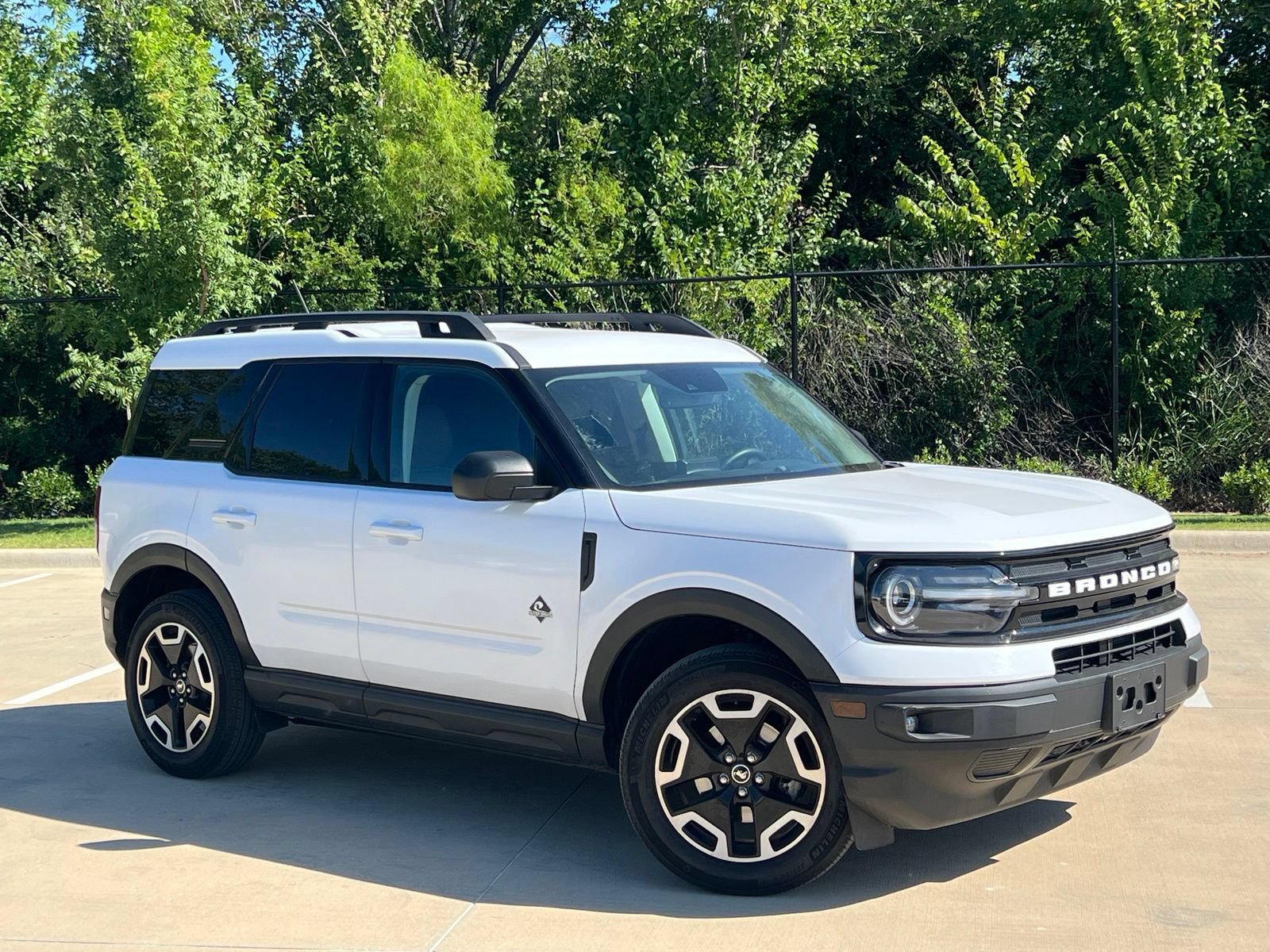 Used 2022 Ford Bronco Sport Outer Banks w/ Tech Package AWD/4WD video 1