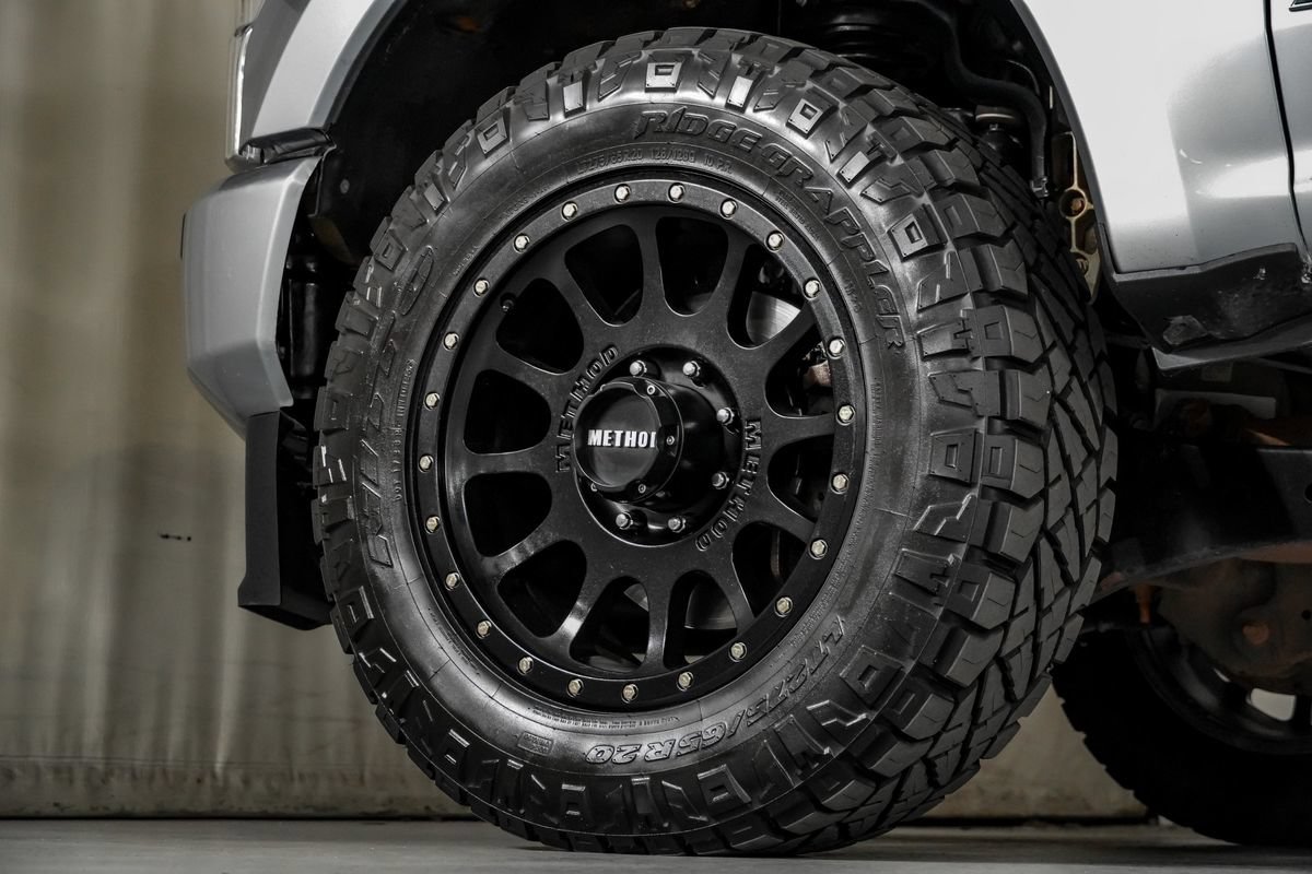 Used 2022 Ford F250 Platinum w/ FX4 Off-Road Package AWD/4WD image 55