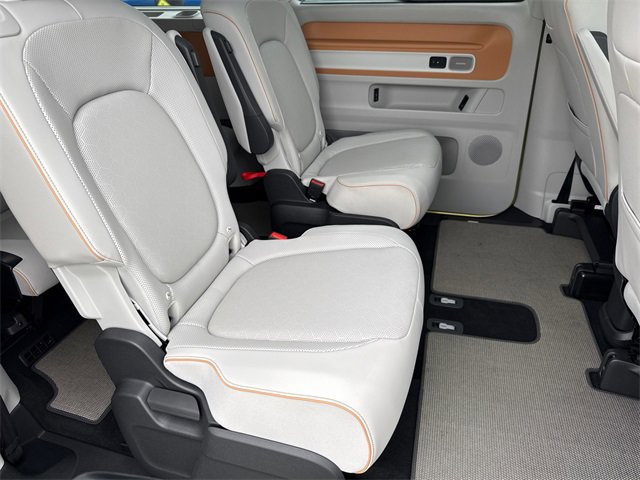 Certified 2025 Volkswagen ID. Buzz 1st Edition image 28