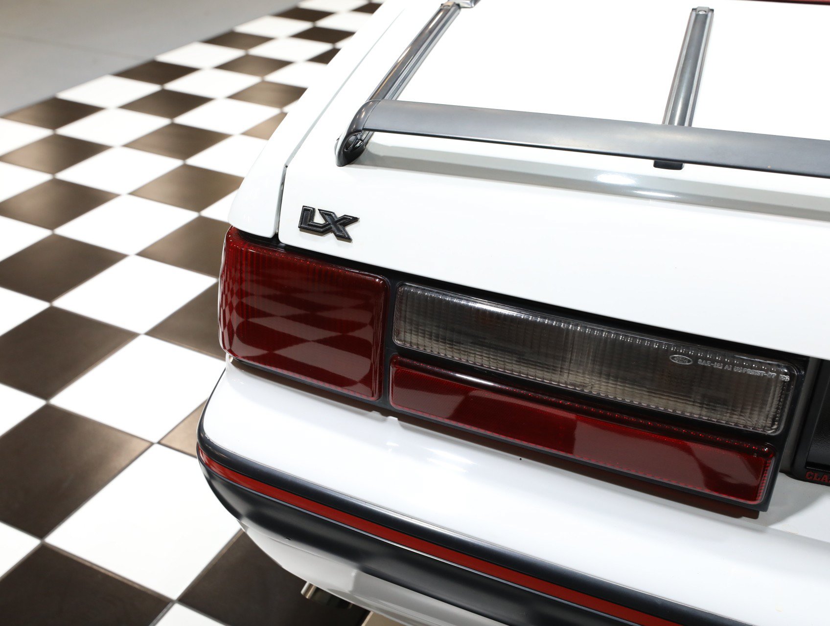 Used 1991 Ford Mustang LX RWD image 31