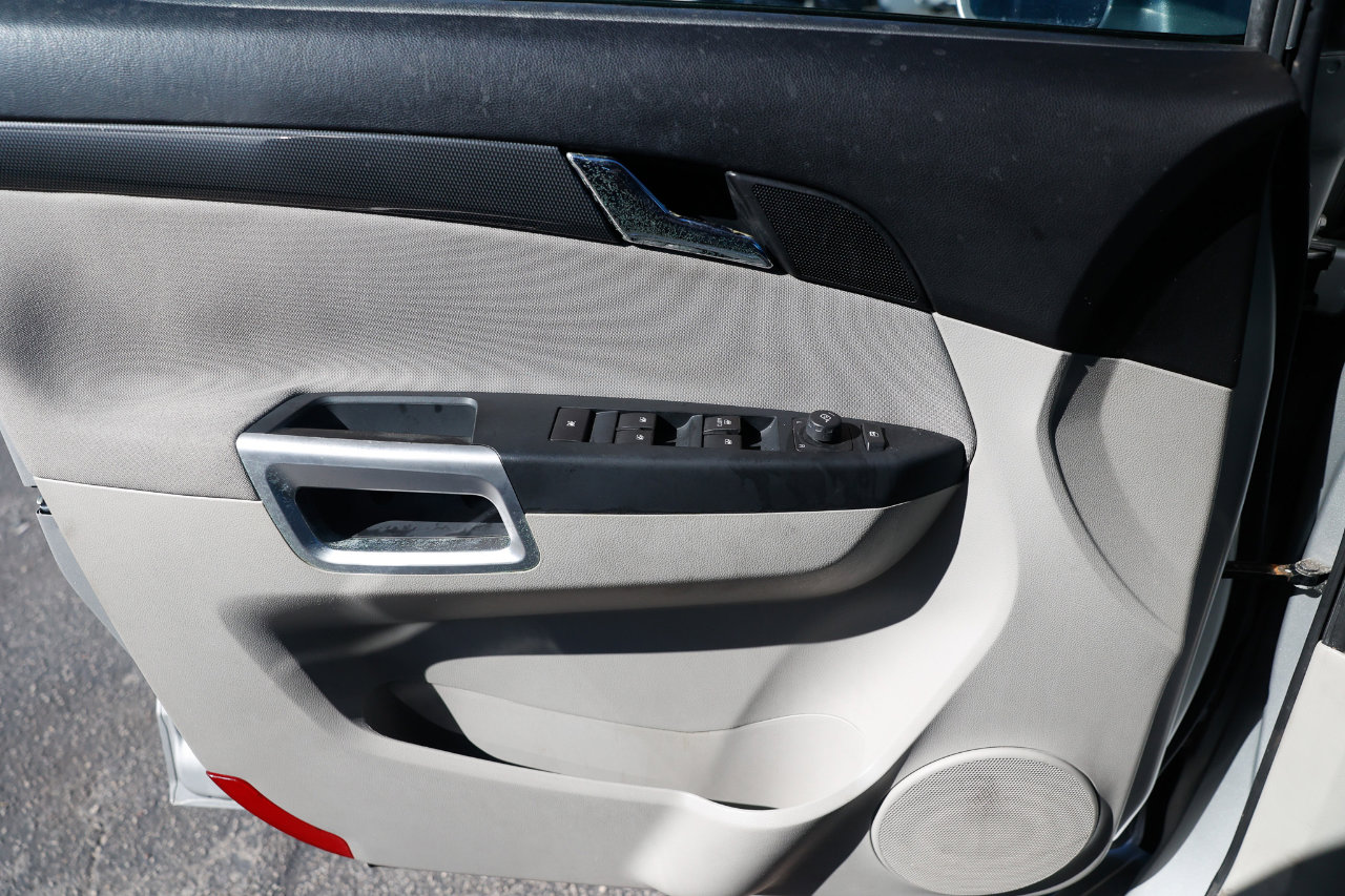 Used 2009 Saturn Vue XR image 38