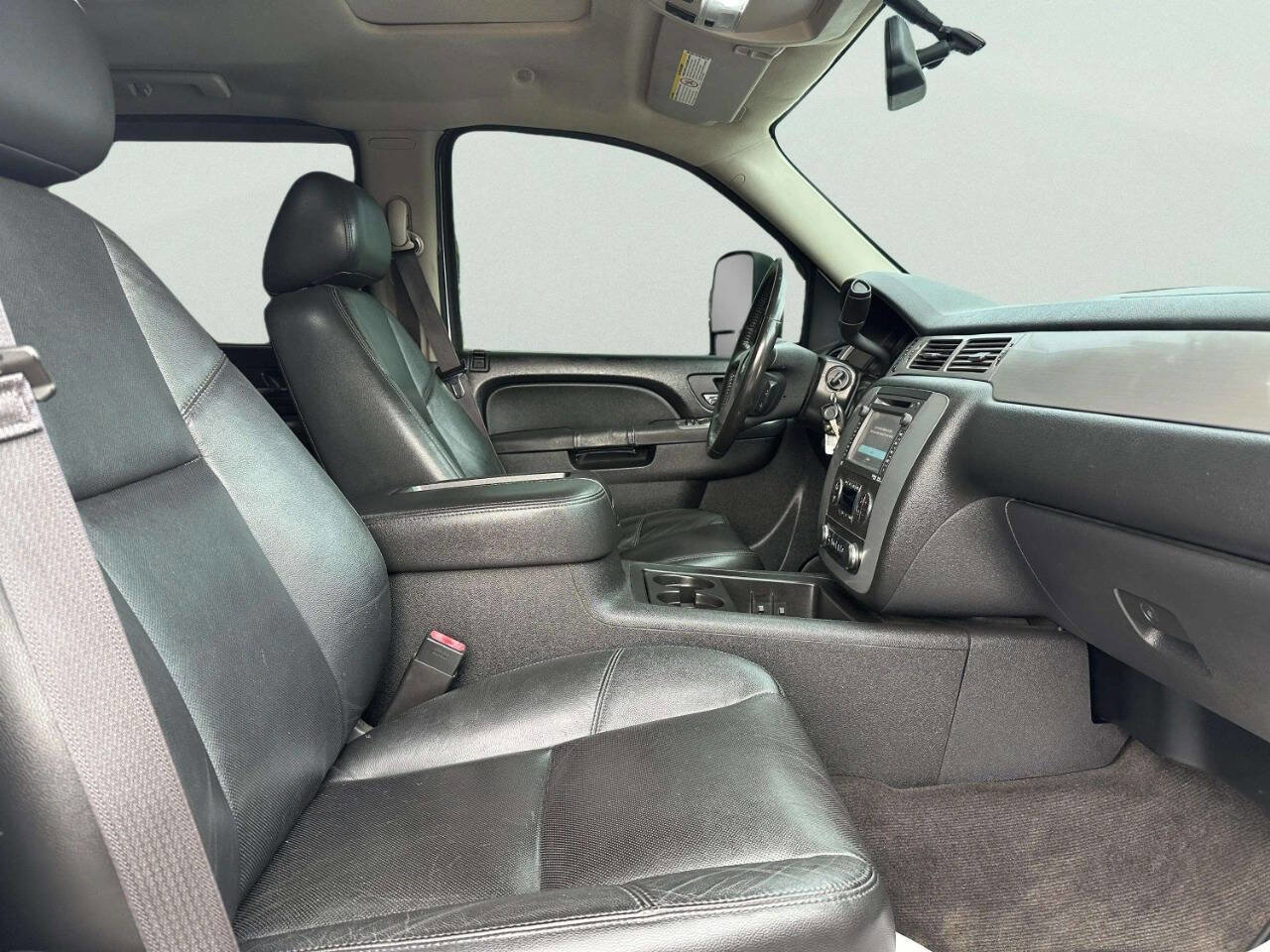 Used 2013 Chevrolet Silverado 3500 LTZ w/ LTZ Plus Package image 20