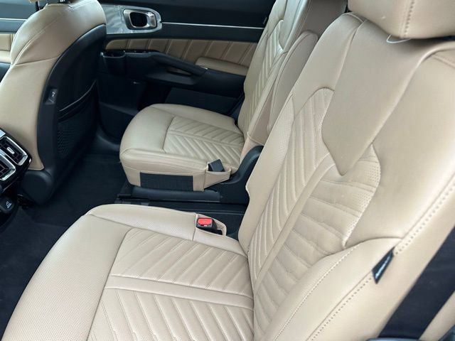 New 2026 Kia Sorento SX Prestige w/ Olive Brown Leather Package image 16