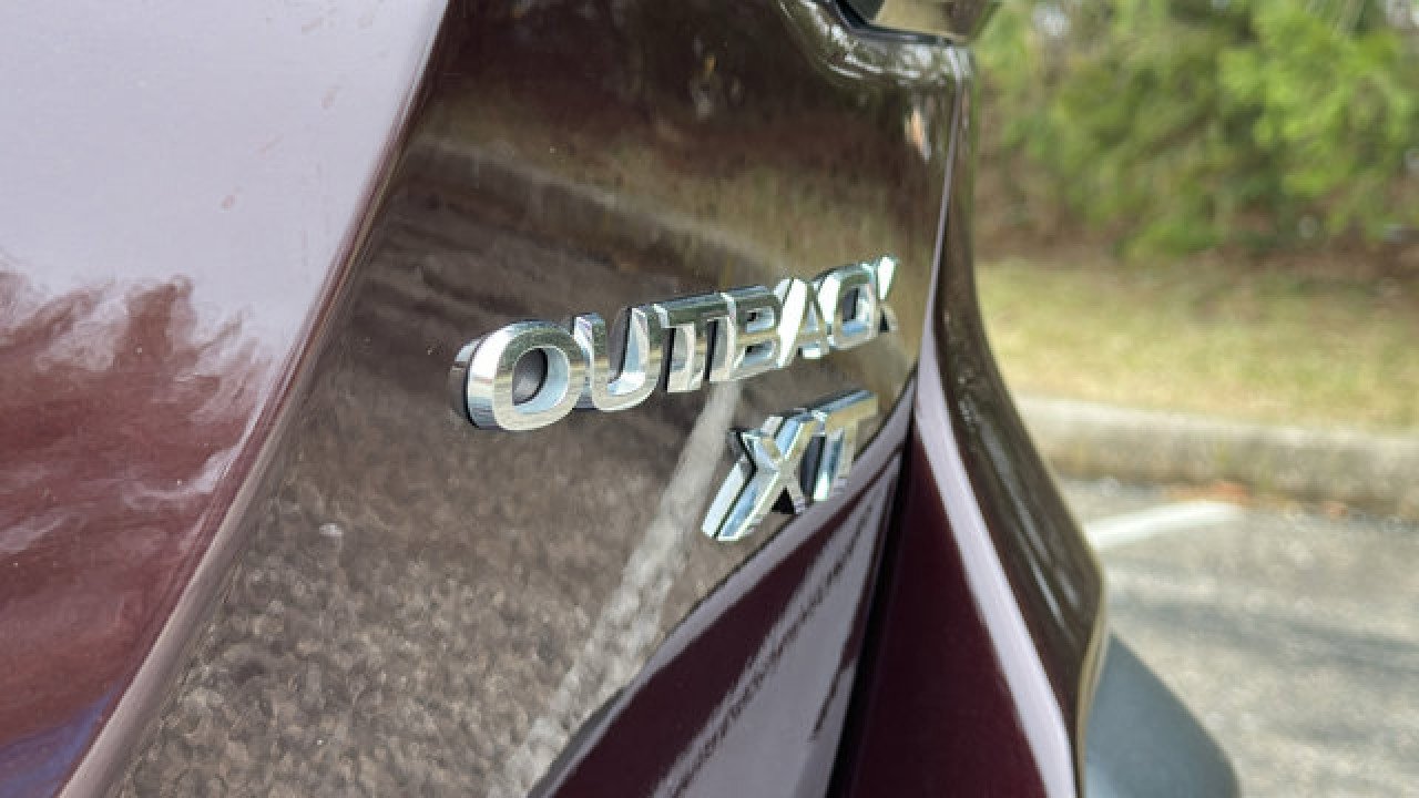 Used 2025 Subaru Outback Limited XT image 11