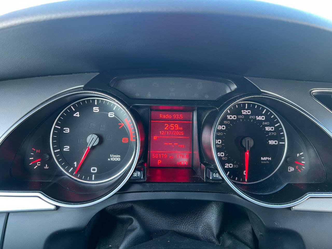 Used 2011 Audi A5 2.0T Premium Plus image 38