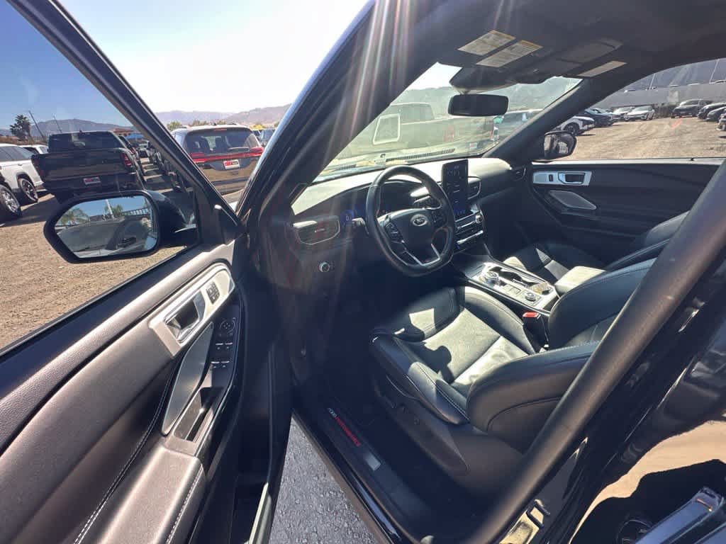 Used 2021 Ford Explorer ST w/ Equipment Group 401A AWD/4WD image 8