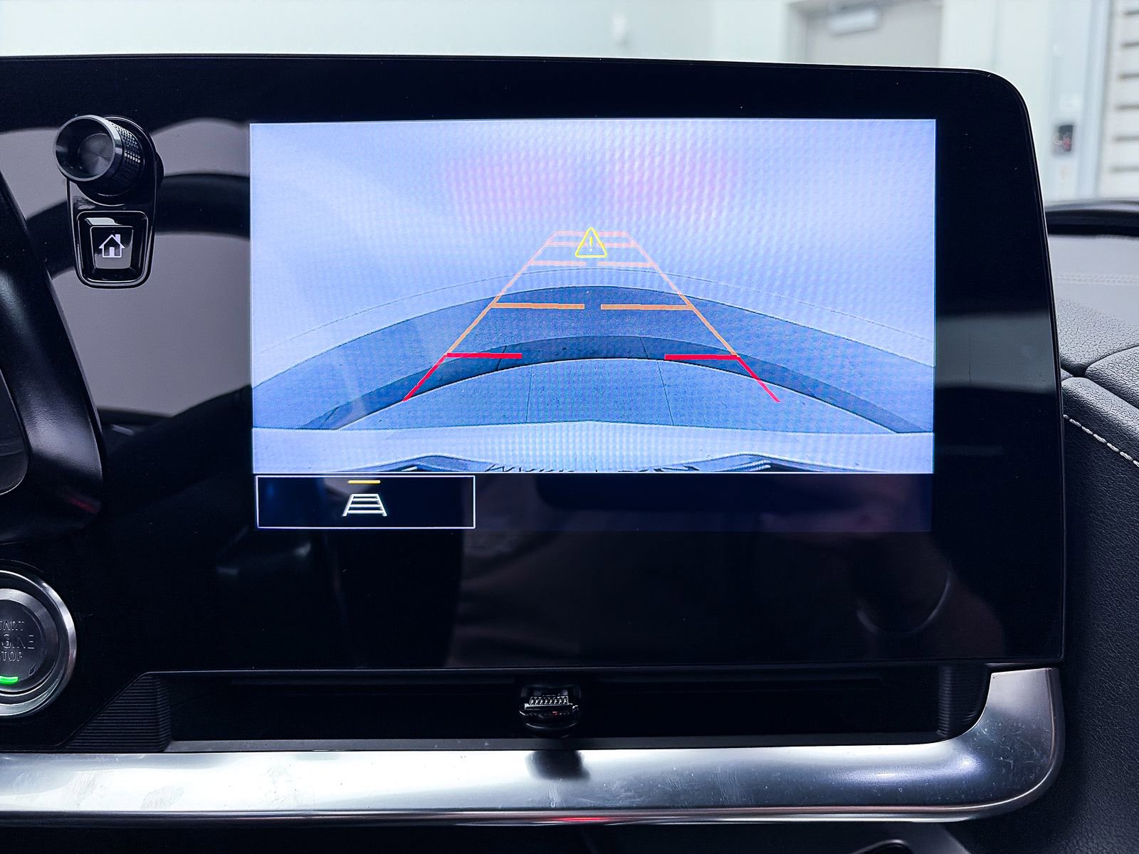 Used 2021 Chevrolet Corvette Stingray Coupe w/ Engine Appearance Package image 6