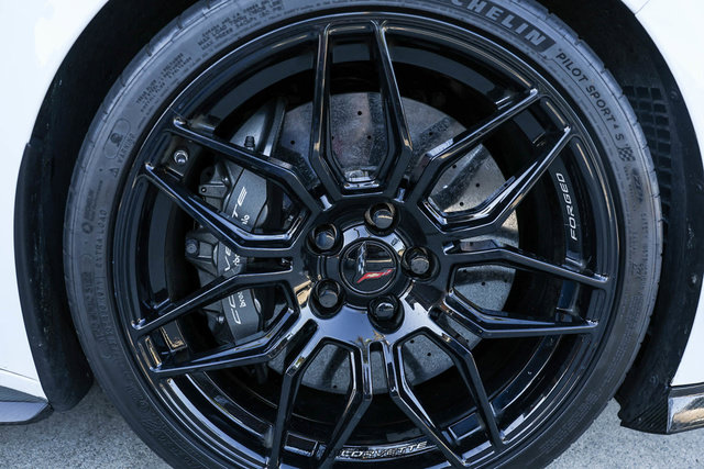 Used 2025 Chevrolet Corvette Z06 w/ Z07 Performance Package RWD image 55