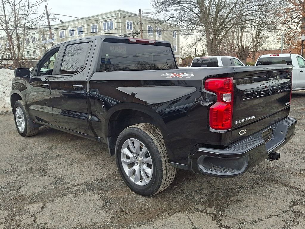 Used 2025 Chevrolet Silverado 1500 Custom image 6